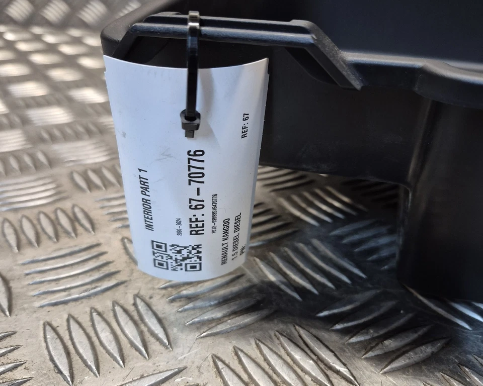 Renault Kangoo 2020-2024 Interior Parte 1 Foto 3 de 4