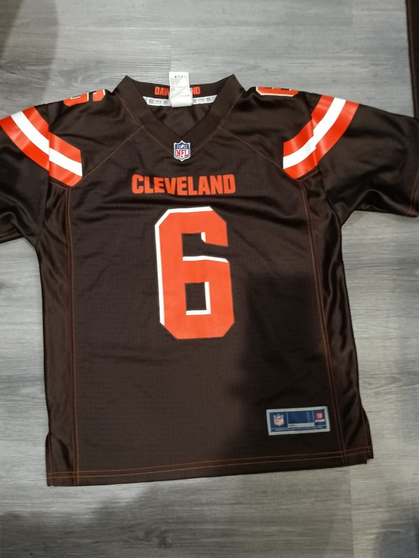 Cleveland Browns Baker Mayfield #6 Football NFL Pro Line Youth Jersey  Size L