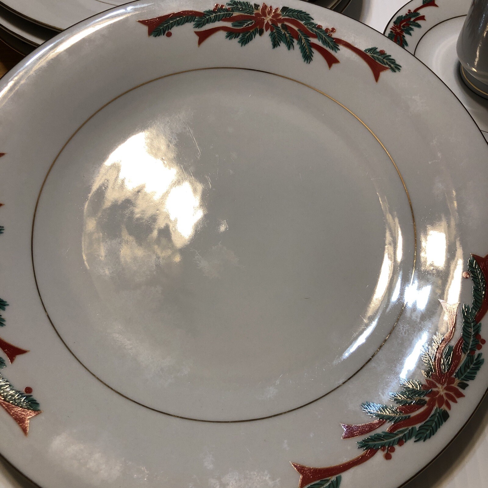 Poinsettia & Ribbons 16 PC Porcelain Holiday Dinnerware Set Christmas Dishes  eBay