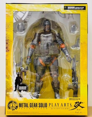Play Arts Metal Gear Solid Peace Walker Snake Battle Dress Ver