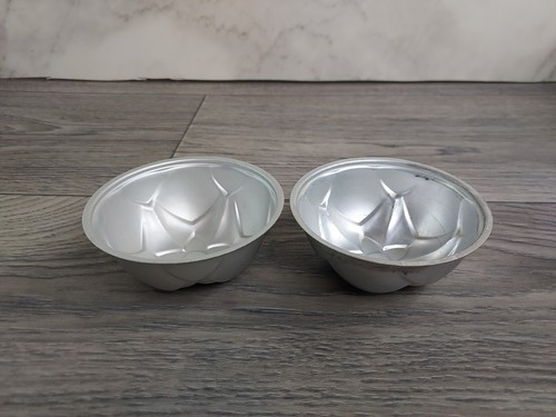 Vintage Lot of 2 Aluminum Mini-Dome Cake or Jell-O Mold Pans Tiny Personal Size - Picture 5 of 7