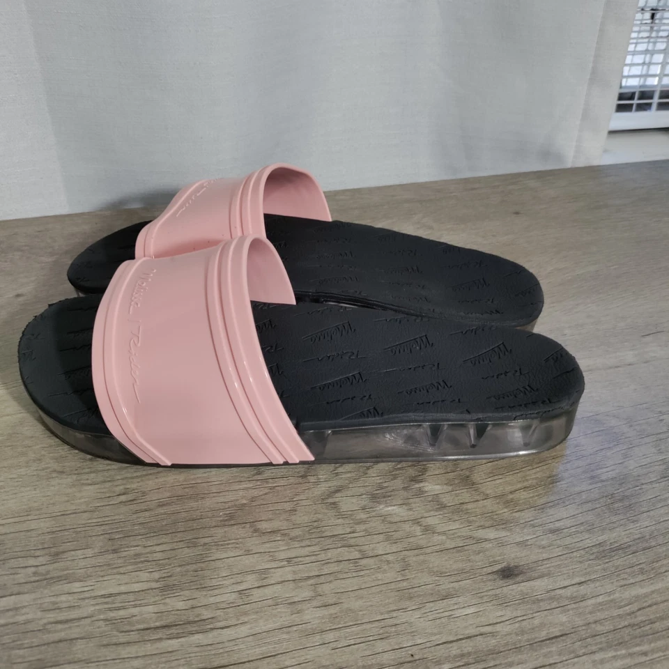 Melissa/ Rider Pink Slides Size 10 - image 3 of 4