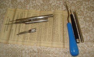Vintage Sewing BROIDERFAST Embroidery Needle Tools w/ extras & Latch Hook