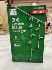 Home Accents Holiday 200 "Twinkling" LED Icicle Lights Cool White Xmas Weddings