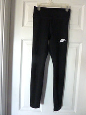 Girls Nike Tight Fit Leggings Size M  Black