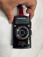   Olympus Stylus Tough TG-3 Waterproof Digital Camera GPS/Charger  