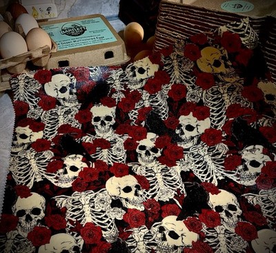 Reusable Beeswax Bread/ Food Wraps 14x18 , 100% Cotton, Skeletons/Crows/Roses