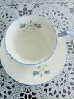 VINTAGE ELIZABETHAN STAFFORDSHIRE FINE BONE CHINA ENGLISH TEACUP SAUCER VIOLET — photo 3