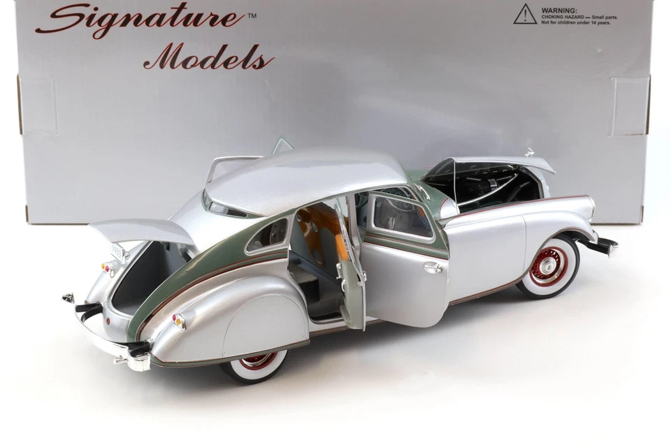 1:18 Signature Models 1933 Pierce Arrow silver Arrow silver / green - Bild 4 von 4