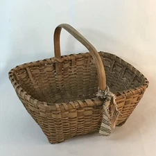 antique oak splint egg or market basket c1900 primitive 9.5 H X13 L X 10 W