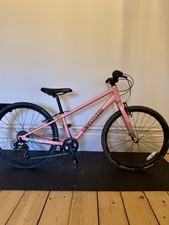 Cannondale Quick 24 - Kids Bike / Champagne Pink - in immaculate Condition