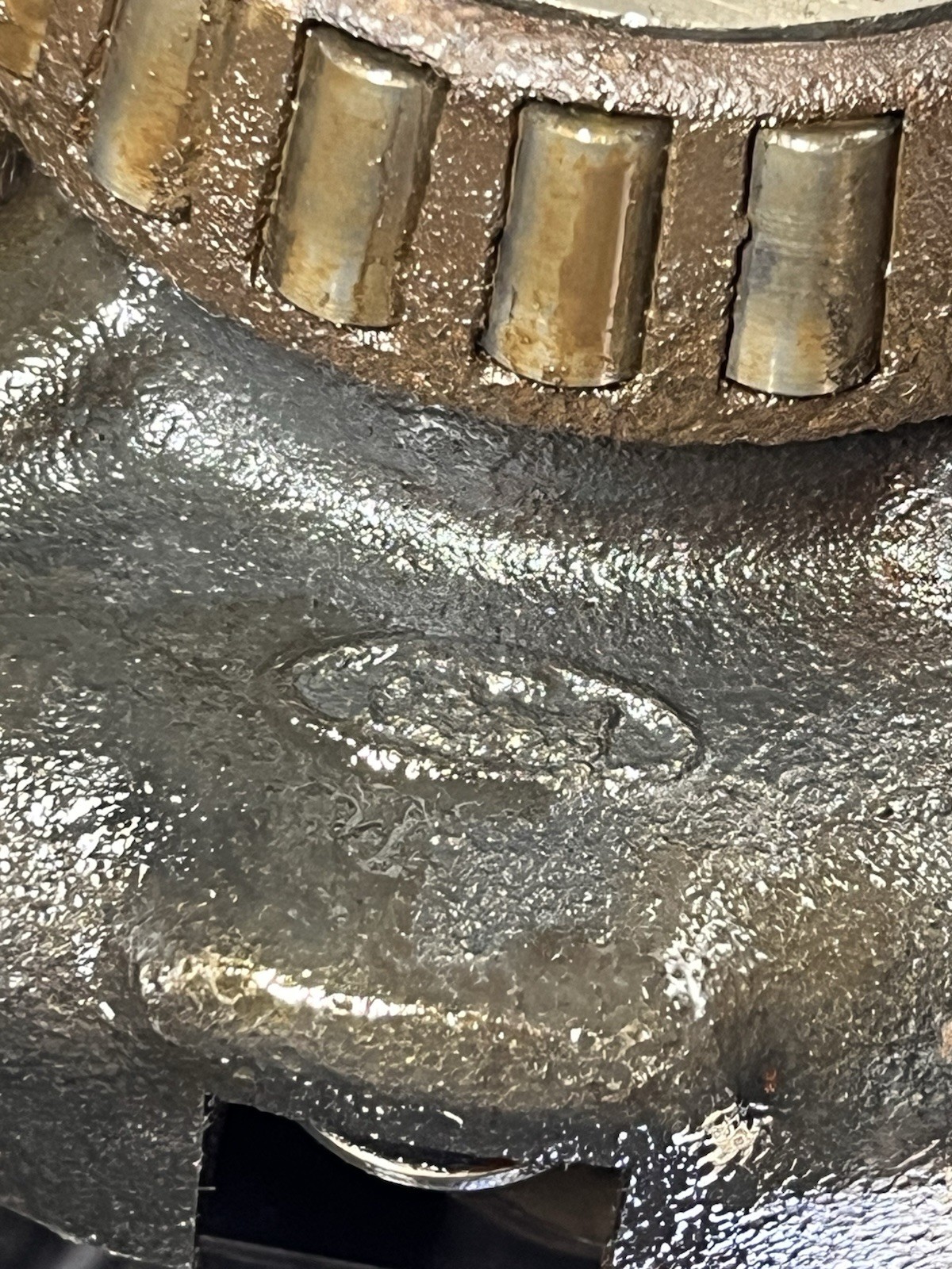 Mustang 8.8 Rear Differential Carrier 28 Spline OEM Limited Slip *Needs Rebuild