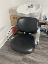 Salon Backwash Unit and Chair Used Available for Collection Only