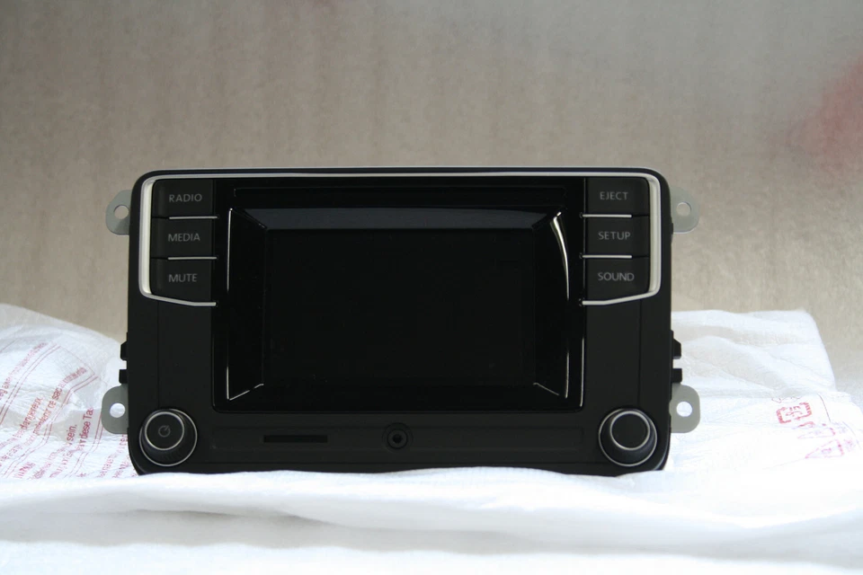 VW Alhambra Tiguan Scirocco Sharan T6 Caddy Radio CD Aux Touch SD 1K8035150J DAB - Bild 1 von 4