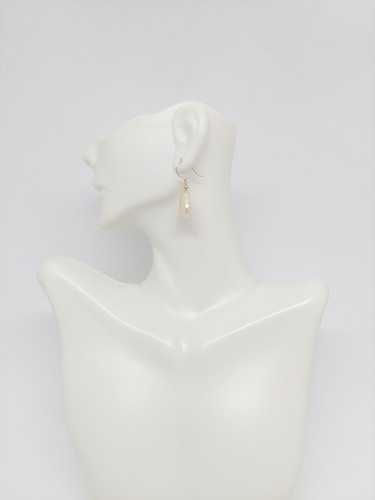 Pearl Drop Coin Light Green 14k Yellow Gold Earrings, Elegant Classic Dangle Ear - Picture 7 of 13
