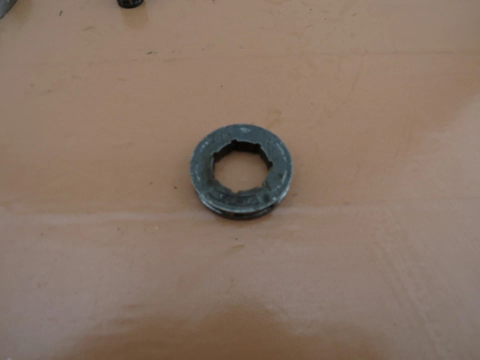 John Deere 55EV,TY55EVA 链锯原始设备制造商离合器鼓 3/8-7 — 第 2/4 张图片