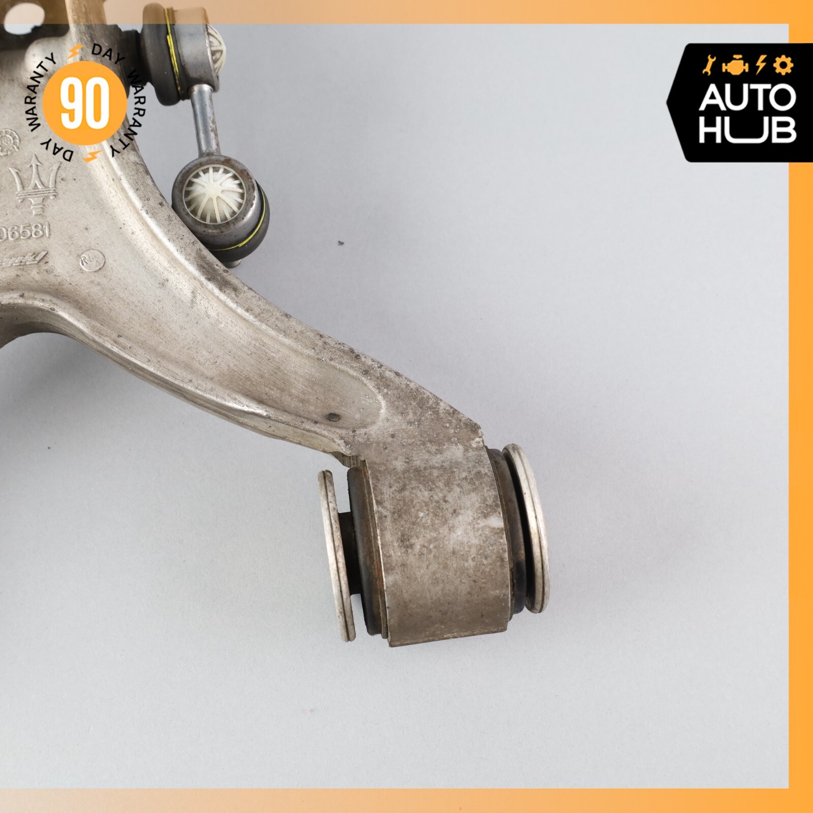 03-10 Maserati Quattroporte M139 Front Right Lower Control Arm 3206581 OEM 50k