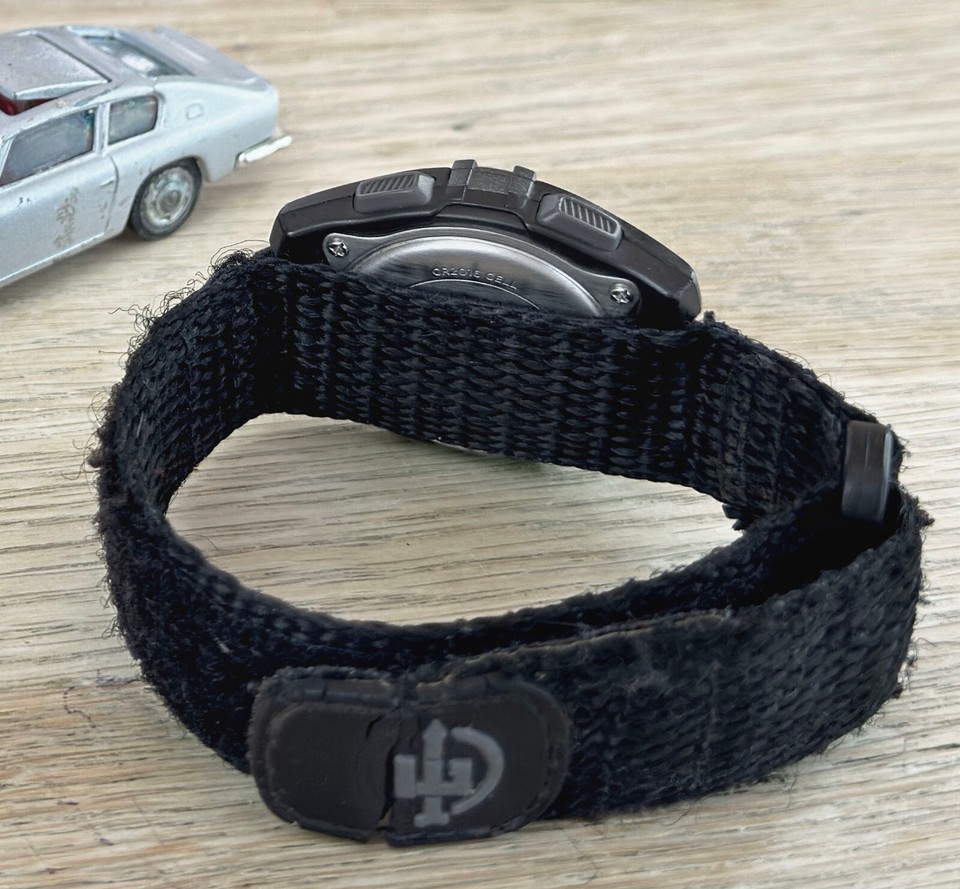 Timex Expedition TW4B02400 Digital Chrono Alarm Timer INDIGLO 33mm