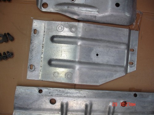 1988-1994 GMC Chevy C/K Truck, Suburban OEM 4WD ALUMINUM SKID PLATE SET - Picture 8 of 13