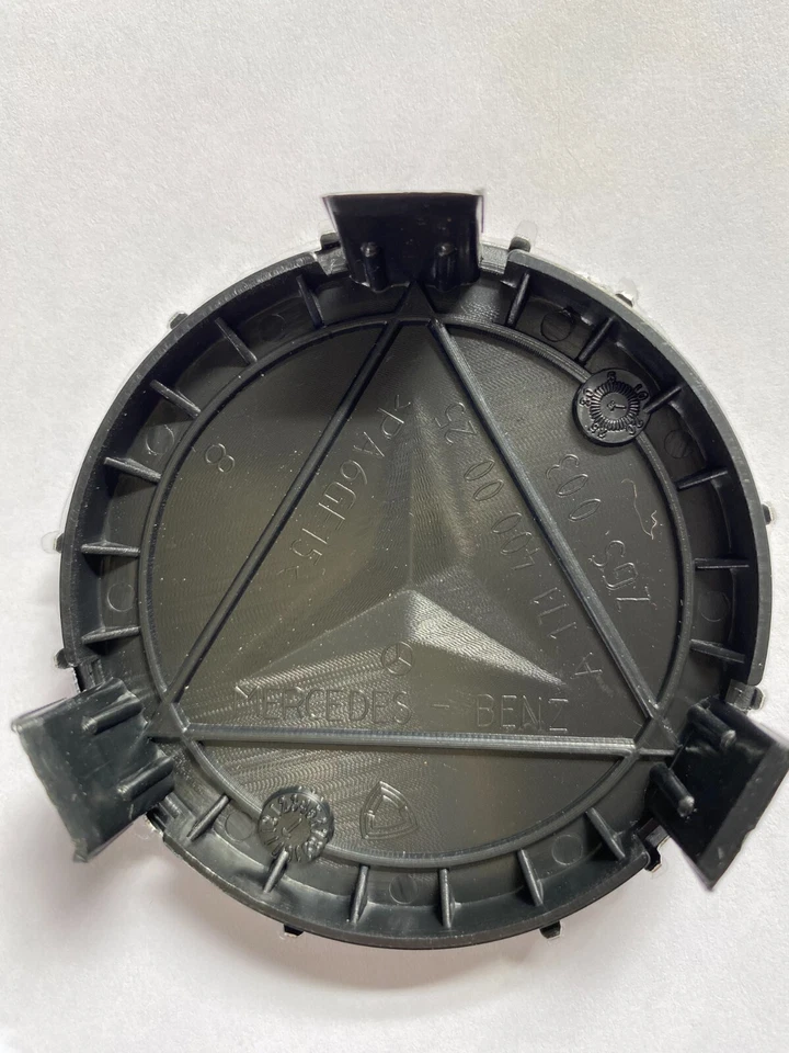 Mercedes Benz CLA200 CDI AMG Sport  Alloy Wheel Centre Caps 75mm Hub Set of 4 - Image 2 of 2