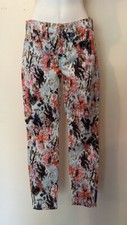 7 For All Mankind Women's Five Pocket Skinny Floral Jeans Size 26 Cotton/Spandex