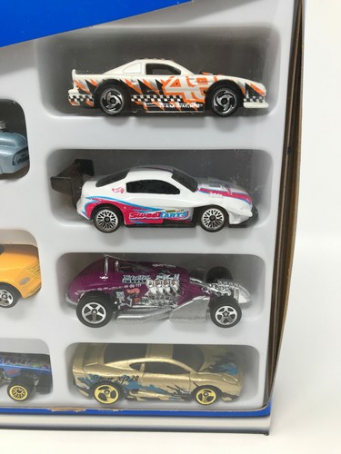 Hot Wheels 1999 10-Pack Gift Set #22945 - Toyota Jaguar Chevy Porsche Ford - Picture 2 of 5