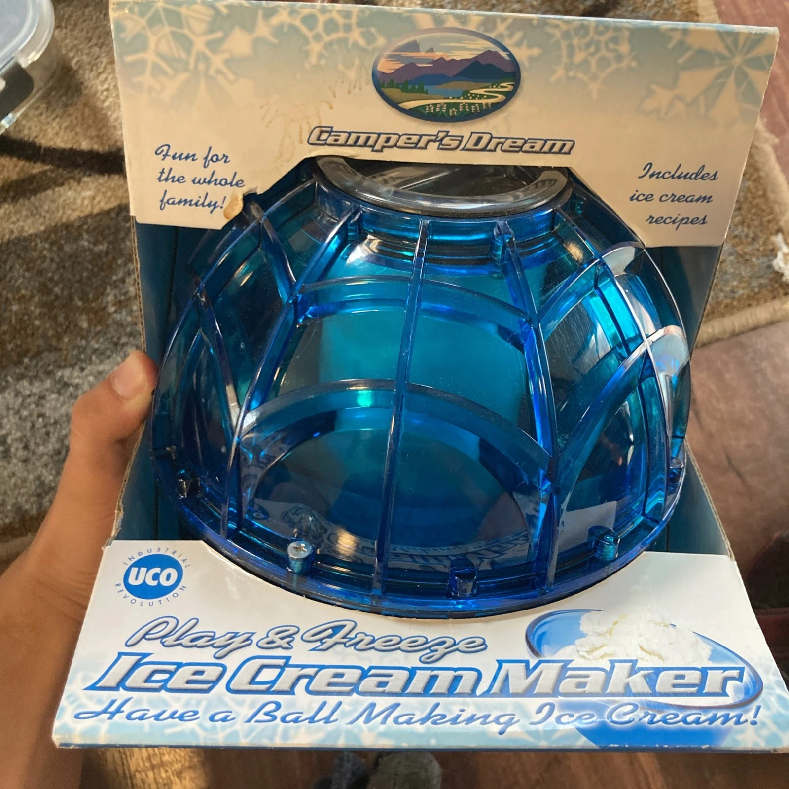 Play & Freeze Original Ice Cream Ball, Make Ice Cream Anywhere, Blue - NEW