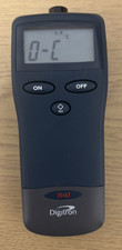 Digitron 2000 Series 2046T Digital Thermometer - Excellent Condition