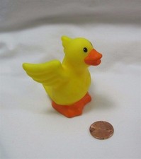 New Fisher Price Little People YELLOW FARM DUCK GOOSE Easter Barn Pond