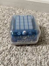 NUOVO TapTap Smart Fidget, Gadget Taglia Palmo Gioco Blu di Flycatcher Elettronico