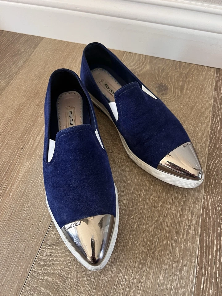 Zapatos sin cordones Miu Miu azul punta 39,5 Foto 2 de 4