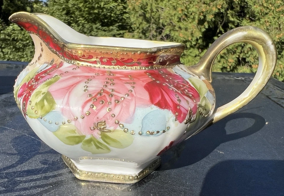 Antiguo azucarero y crema de nipón con cuentas doradas Moriage pintadas a mano rosas Foto 3 de 4