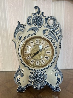 Porzellan Tisch Uhr barock Stil blau weiß 28 cm handgemalt Holland Batterie