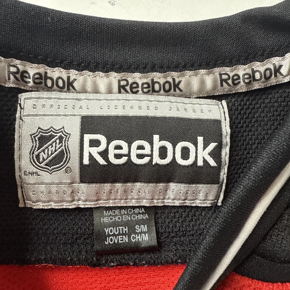 Camiseta de hockey New Jersey Devils juvenil talla M Reebok roja sin número equipo NHL Foto 4 de 4