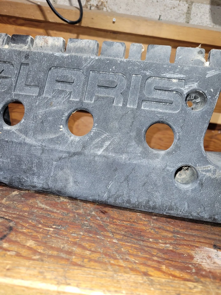 Parachoques delantero Polaris Sportsman 500 2003 Foto 3 de 4