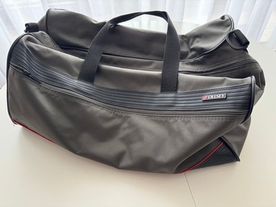 Delsey Reisetasche / Sporttasche   robustes Material   großes Hauptfach, schwarz