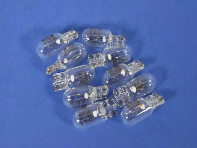 Bombilla Mopar genuina guardabarros delantero repetidor lateral exportación L002825W5W Foto 3 de 4