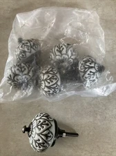 Ceramic Drawer Pull Knobs White Black Design Round Set Of 6 French Country NEW
