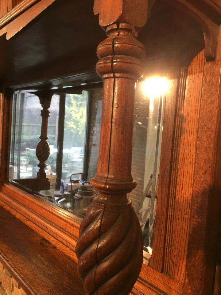 MANTLE HUTCH - APARADOR COM ESPELHO E ARMÁRIOS DE ARMAZENAMENTO - Imagem 3 de 4