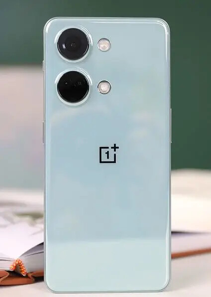 【超美品】OnePlus Ace 2v 12Gb/256Gb OnePlus Ace 2V announced: An early look at the Nord 3