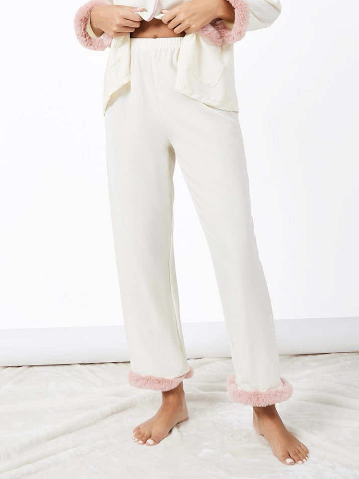 Pantalones de pijama de piel sintética con borde de tubo talla L Foto 2 de 4