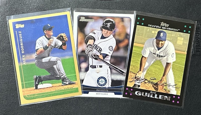 2012 Bowman Ichiro Suzuki #176 + Bonus Seattle Mariners Lot (3) 👀