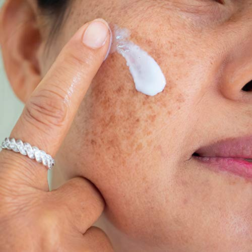 Skinuva® Brite Dark Spot Treatment - 1 fl oz - Picture 3 of 7