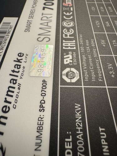 Thermaltake Smart Series 700W 120mm Ultra Quiet Fan 80 PLUS Standard Certified - 第 9/10 張圖片