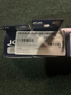 Lot Of Three Aaon Relay Td 300 Sec 24V P45120 - Free Shipping + Geniune OEM