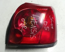 2005 TOYOTA AVENSIS DRIVER SIDE RIGHT REAR BACK LIGHT GENUINE