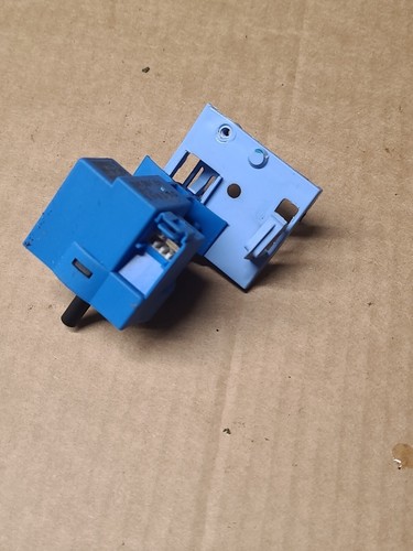 Waschmaschine BUSH A126Q Druckschalter