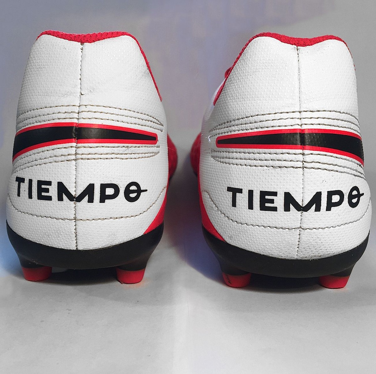 NWT Men’s Nike Legend 8 Club FG/MG Soccer Cleat in Laser Crimson/Black-White Nike Tiempo Legend 8 Academy MG Future Lab - Laser Crimson  main image 4