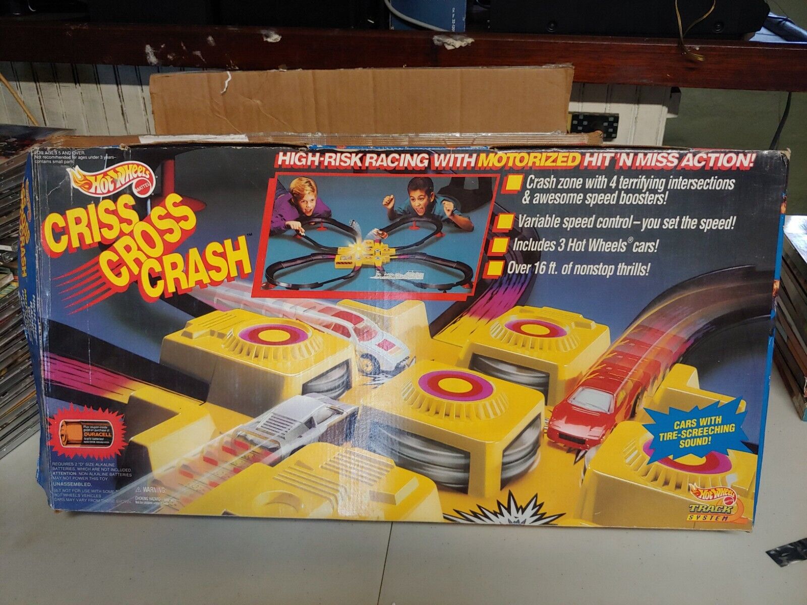 Hot Wheels Criss Cross Crash 4 Way Crash Zone Motorized Race Way With One  Car