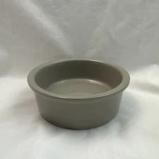 Great Choice 4 7/8" Dia. x 1.75" Tall Cat Pet Food Water Grey Bowl